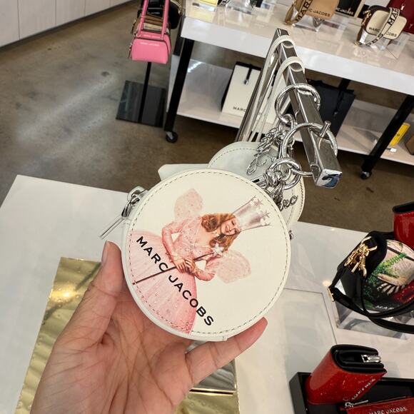 Marc Jacobs x ‘The Wizard of Oz’ Coin Purse - Picture 1 of 7